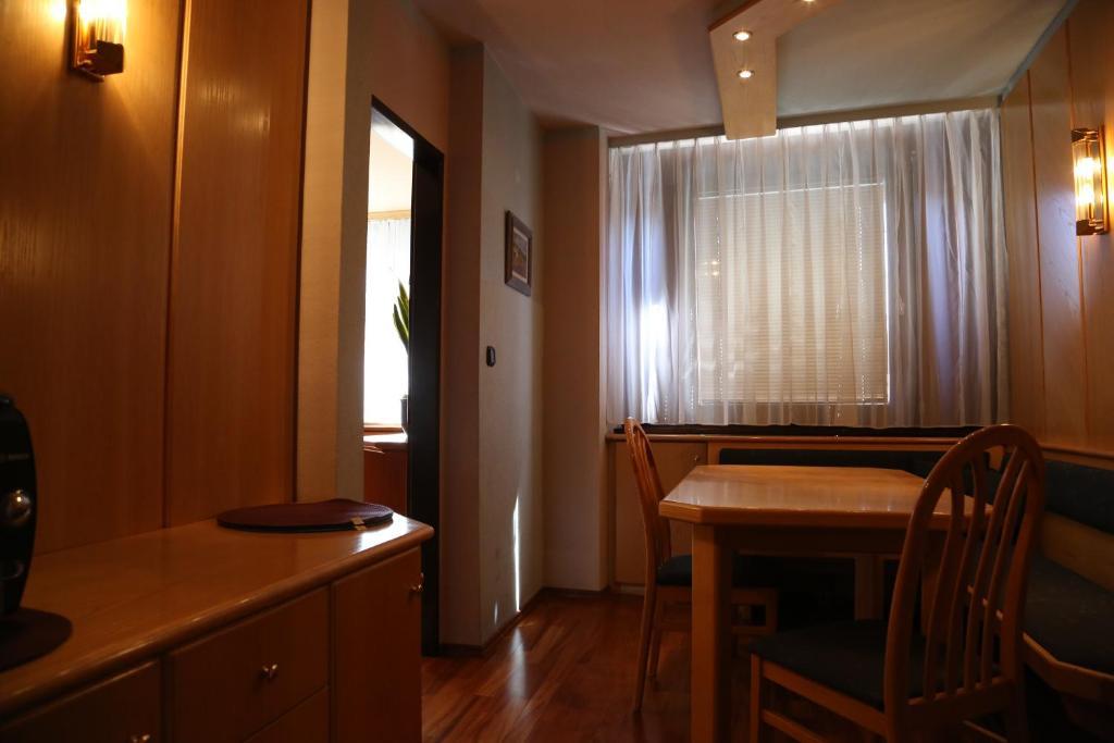 Vacha Linzerstrasse Apartment *