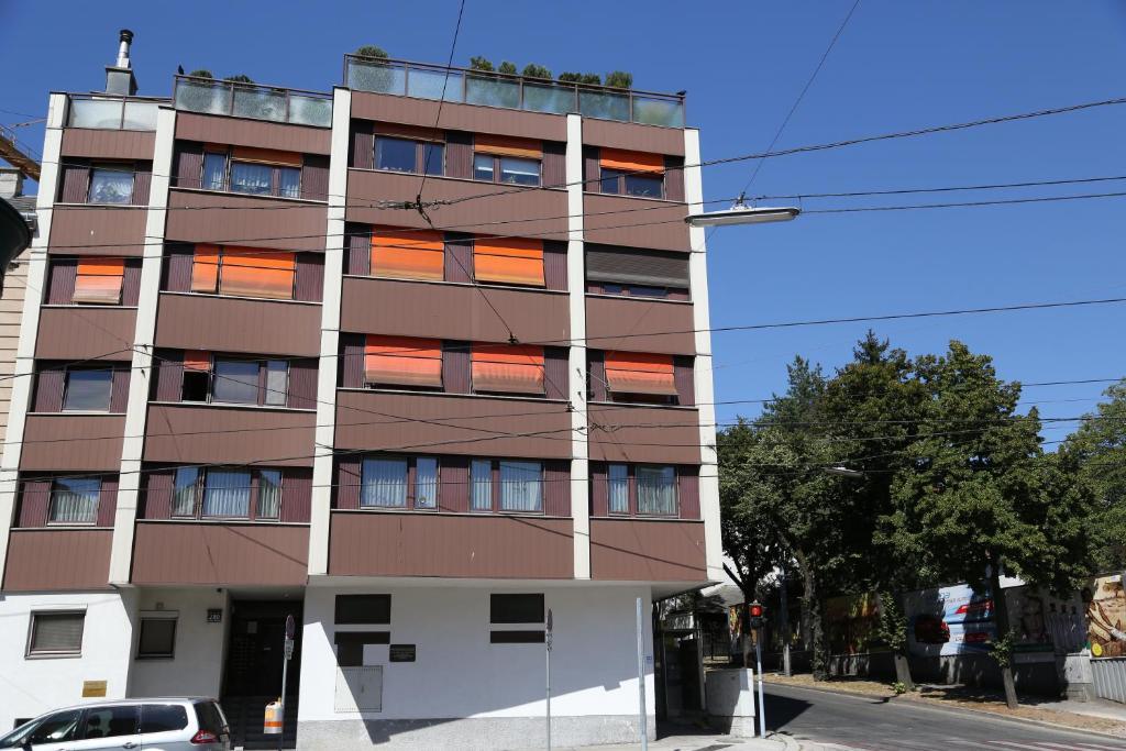 Vacha Linzerstrasse Apartment *